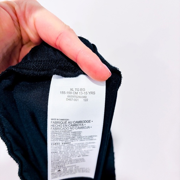 LEVI’S – High waisted black logo leggings | Comfy fit | Girls XL (13/15)* - Picture 3 of 7